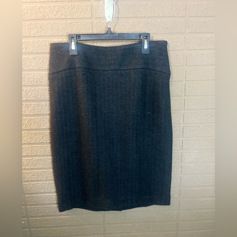 Banana Republic Charcoal Pencil Skirt